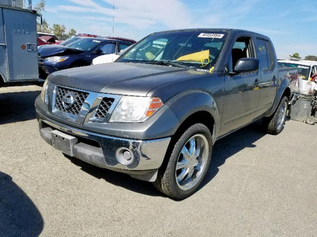 1N6AD07U19C410140 - 2009 NISSAN FRONTIER C GRAY photo 2