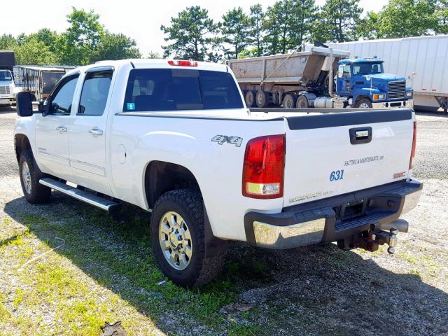 1GT423C86CF108171 - 2012 GMC SIERRA K35 WHITE photo 3