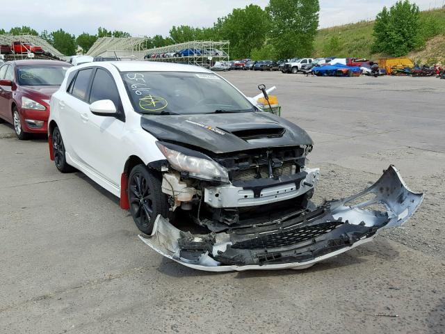 JM1BL1K59B1477182 - 2011 MAZDA 3 S WHITE photo 1