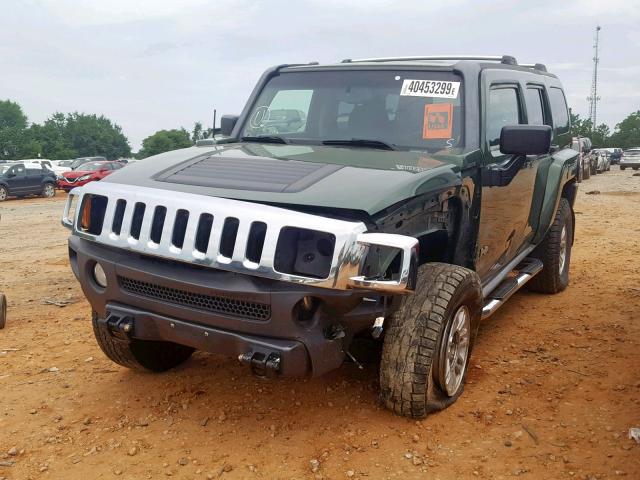 5GTDN136668117366 - 2006 HUMMER H3 GREEN photo 2