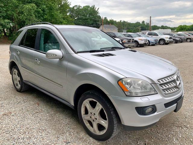 4JGBB86E18A324225 - 2008 MERCEDES-BENZ ML 350 SILVER photo 1