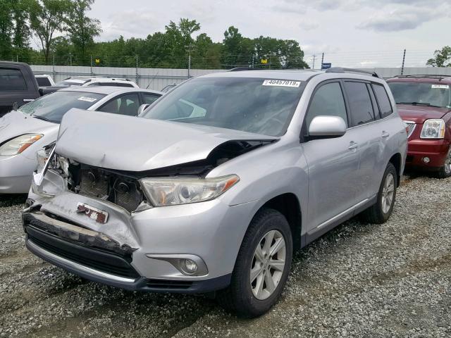 5TDBK3EH0DS216114 - 2013 TOYOTA HIGHLANDER SILVER photo 2