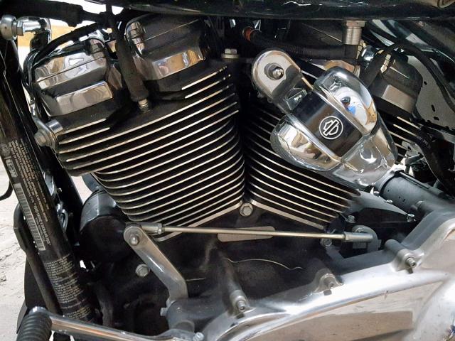 1HD1KHC13KB645703 - 2019 HARLEY-DAVIDSON FLTRX 黑色 照片 7