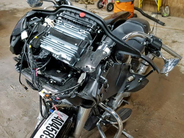 1HD1KHC13KB645703 - 2019 HARLEY-DAVIDSON FLTRX 黑色 照片 9