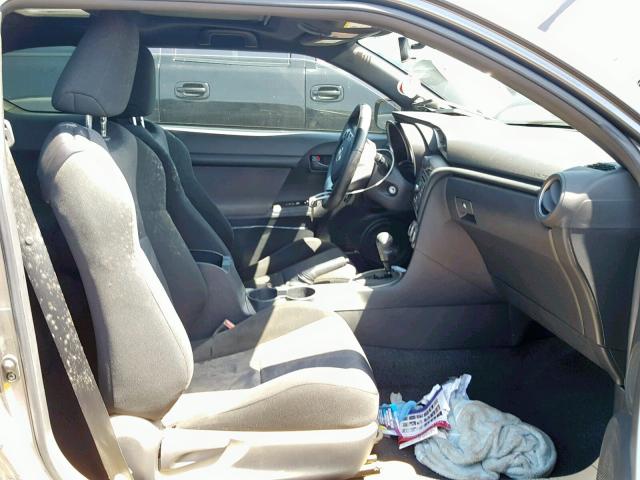 JTKJF5C74C3028758 - 2012 TOYOTA SCION TC GRAY photo 5