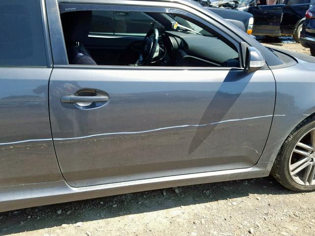 JTKJF5C74C3028758 - 2012 TOYOTA SCION TC GRAY photo 9
