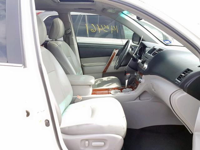 5TDDK3EH0CS127862 - 2012 TOYOTA HIGHLANDER WHITE photo 5