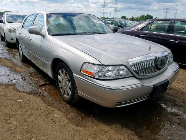 1LNHM83W03Y613193 - 2003 LINCOLN TOWN CAR C SILVER photo 1