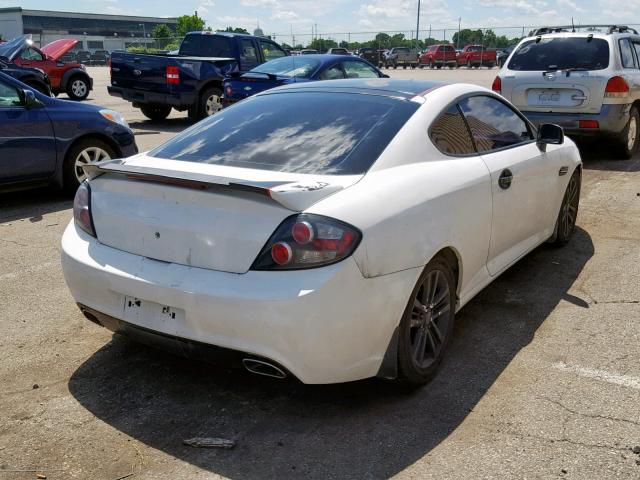 KMHHM66D08U266817 - 2008 HYUNDAI TIBURON GS WHITE photo 4