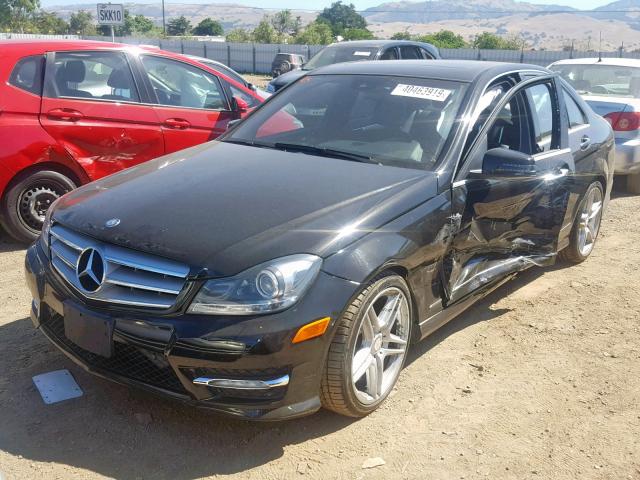 WDDGF4HB7DR275964 - 2013 MERCEDES-BENZ C 250 BLACK photo 2