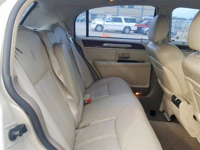 1LNHM83W73Y620609 - 2003 LINCOLN TOWN CAR C CREAM photo 6