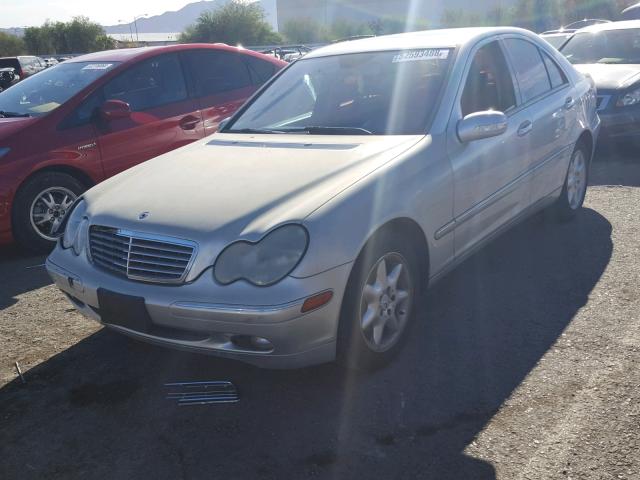 WDBRF61J34A618363 - 2004 MERCEDES-BENZ C 240 GRAY photo 2