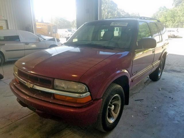 1GNCS13W42K122274 - 2002 CHEVROLET BLAZER MAROON photo 2