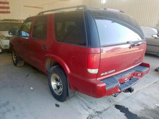 1GNCS13W42K122274 - 2002 CHEVROLET BLAZER MAROON photo 3