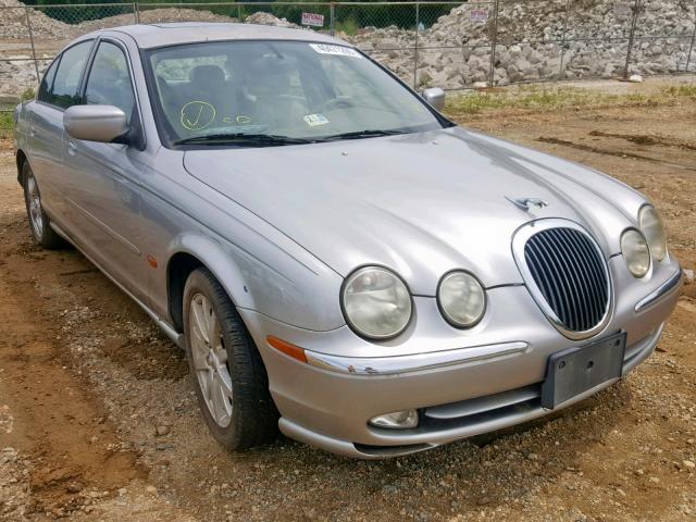 SAJDA01C5YFL04572 - 2000 JAGUAR S-TYPE SILVER photo 1