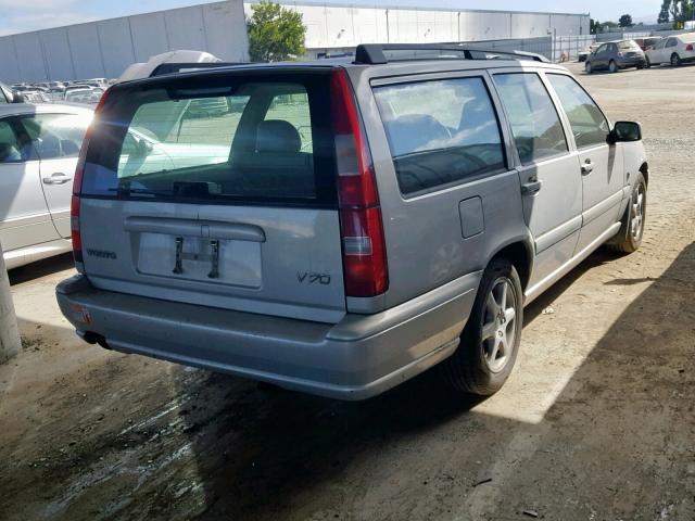 YV1LW61J4Y2649607 - 2000 VOLVO V70 BASE SILVER photo 4