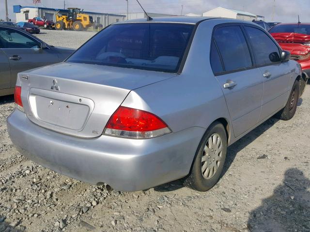 JA3AJ26E14U066828 - 2004 MITSUBISHI LANCER ES SILVER photo 4