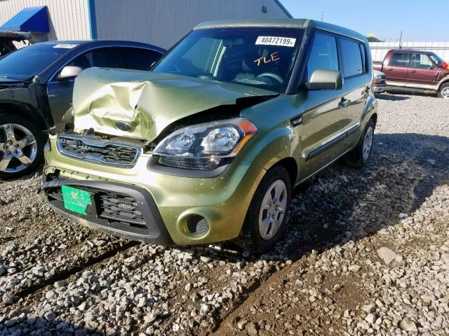 KNDJT2A56C7423565 - 2012 KIA SOUL GREEN photo 2