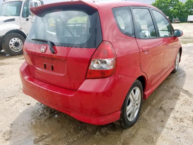 JHMGD38608S070562 - 2008 HONDA FIT SE RED photo 4