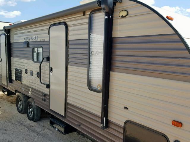 4X4TCKY24HK041196 - 2017 COACH CAMPER BROWN photo 5