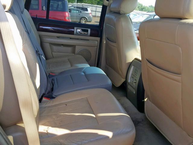 5LMFU28595LJ14992 - 2005 LINCOLN NAVIGATOR 红色 照片 6