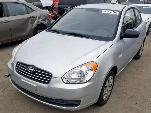 KMHCM3AC0BU189073 - 2011 HYUNDAI ACCENT GL SILVER photo 2