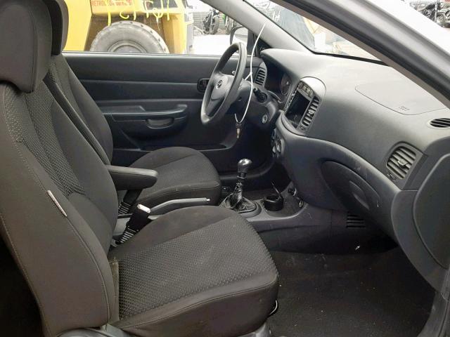 KMHCM3AC0BU189073 - 2011 HYUNDAI ACCENT GL SILVER photo 5