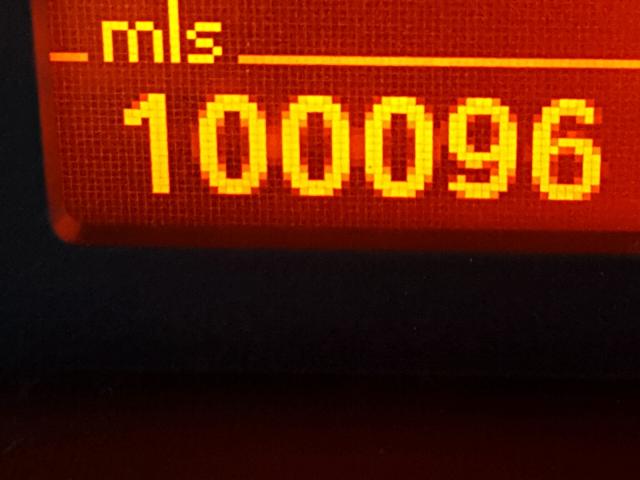 5UXFG8C5XDL591937 - 2013 BMW X6 XDRIVE5 WHITE photo 8