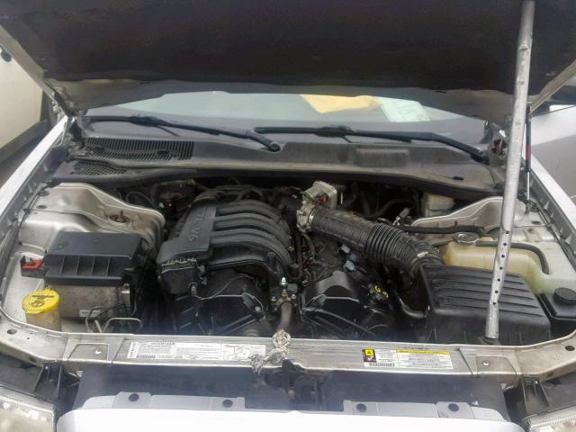 2C3KA43R86H501783 - 2006 CHRYSLER 300 SILVER photo 7