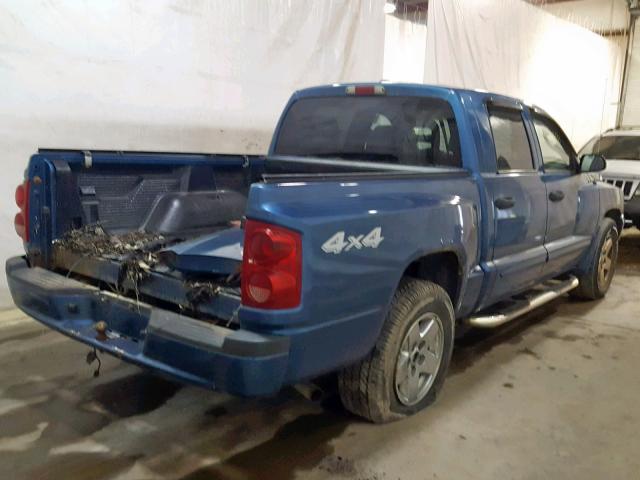 1D7HW48K66S664899 - 2006 DODGE DAKOTA QUA BLUE photo 4