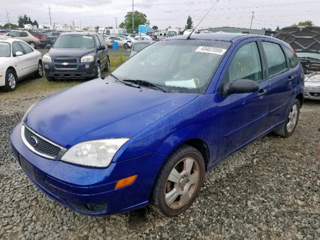 1FAFP37N16W169481 - 2006 FORD FOCUS ZX5 BLUE photo 2