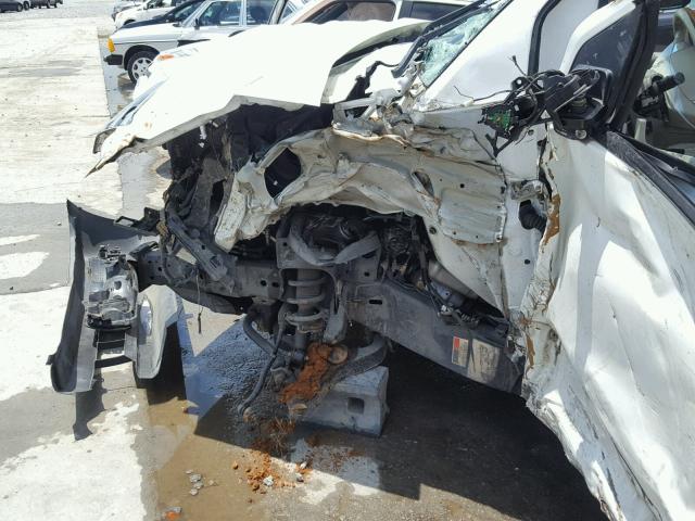 5N3AA08A37N801522 - 2007 INFINITI QX56 WHITE photo 9