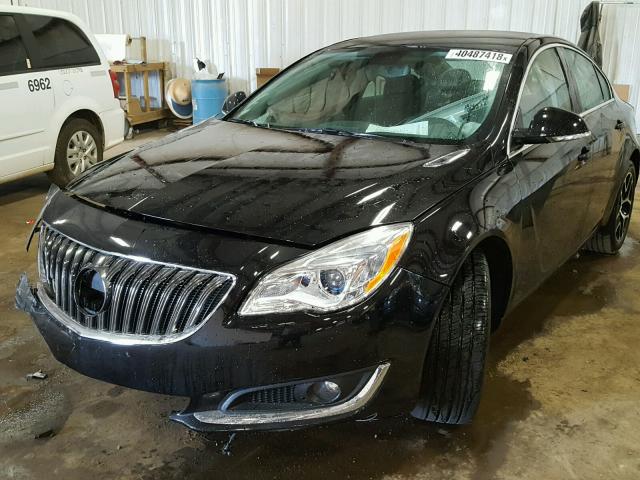 2G4GL5EX9H9152493 - 2017 BUICK REGAL SPOR BLACK photo 2