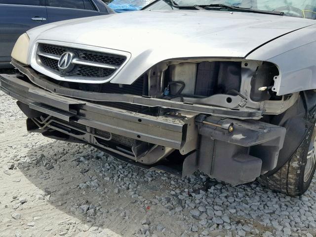 19UUA5662YA047318 - 2000 ACURA 3.2TL SILVER photo 9