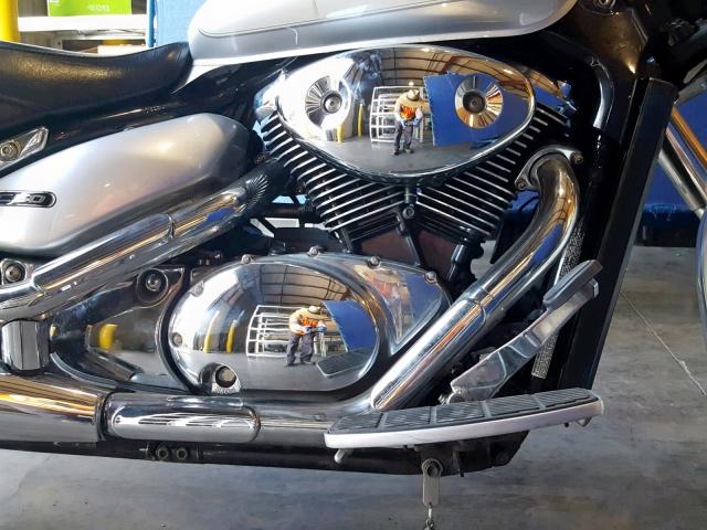 JS1VS55A772101530 - 2007 SUZUKI BOULEVARD SILVER photo 7