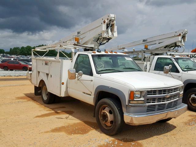 3GBKC34F91M106420 - 2001 CHEVROLET C3500 WHITE photo 1