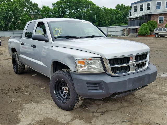 1D7HW38K88S530103 - 2008 DODGE DAKOTA SXT SILVER photo 1