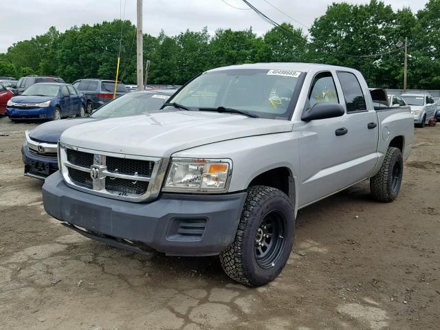 1D7HW38K88S530103 - 2008 DODGE DAKOTA SXT SILVER photo 2