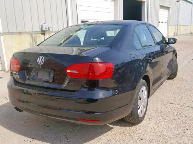 3VW2K7AJ6BM018843 - 2011 VOLKSWAGEN JETTA BASE BLACK photo 4