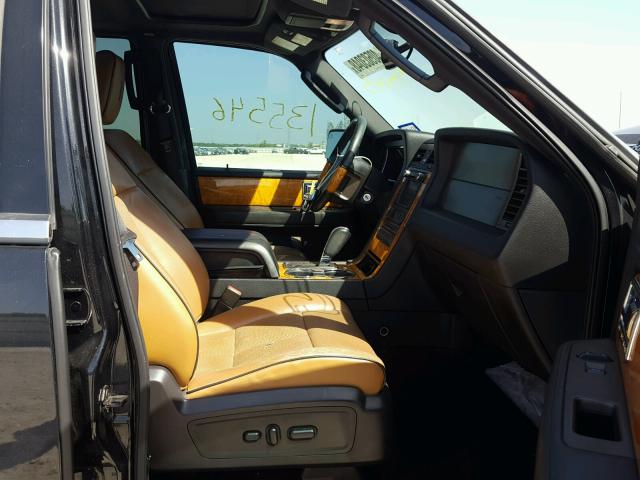 5LMJJ2H56BEJ05055 - 2011 LINCOLN NAVIGATOR 黑色 照片 5