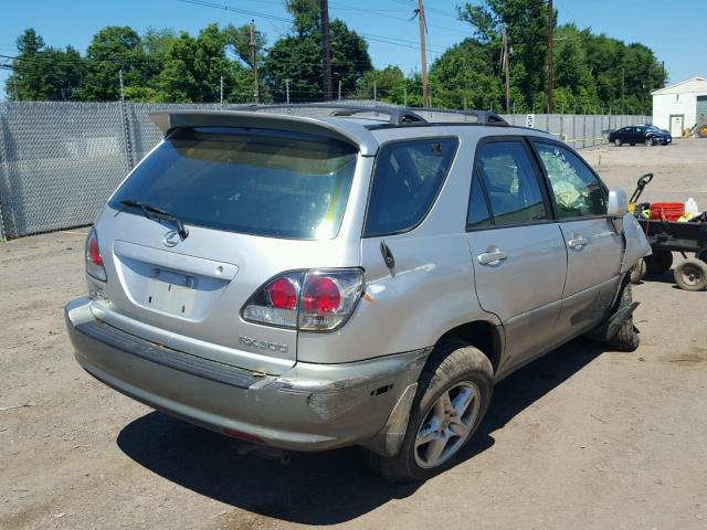 JTJHF10U220239284 - 2002 LEXUS RX 300 SILVER photo 4