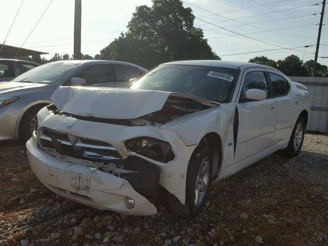 2B3CA3CV8AH153081 - 2010 DODGE CHARGER SX WHITE photo 2