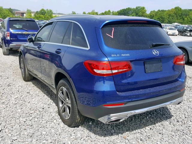 WDC0G4JB0JV017558 - 2018 MERCEDES-BENZ GLC 300 BLUE photo 3