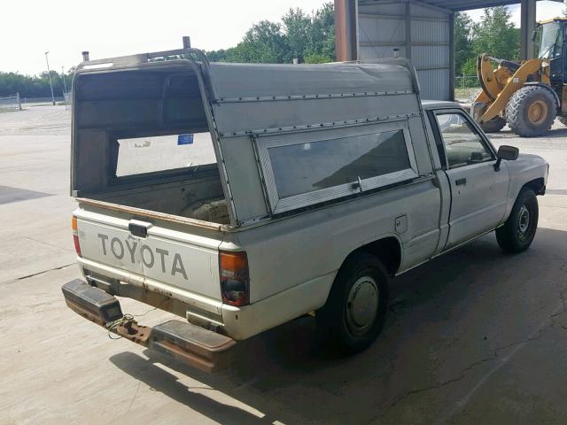 JT4RN50R3G0163577 - 1986 TOYOTA PICKUP 1/2 WHITE photo 4