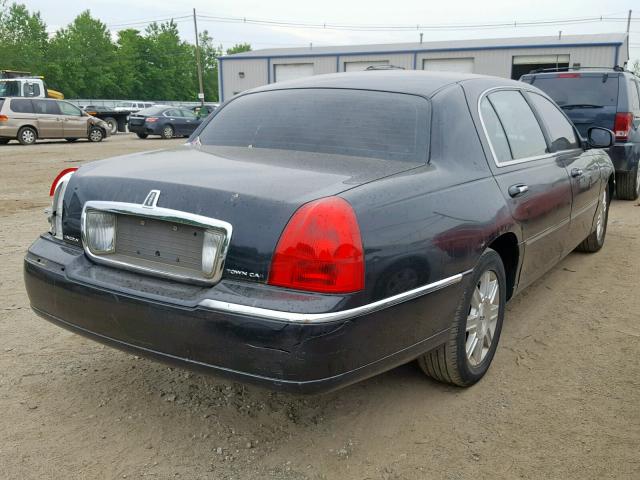 2LNBL8EV1AX613827 - 2010 LINCOLN TOWN CAR E BLACK photo 4