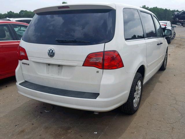 2V4RW4DG3BR805106 - 2011 VOLKSWAGEN ROUTAN S WHITE photo 4