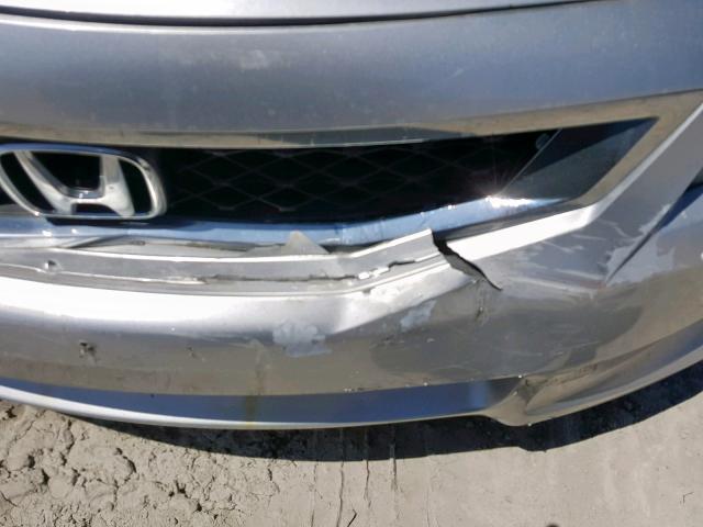 1HGCS12879A800299 - 2009 HONDA ACCORD EXL SILVER photo 9