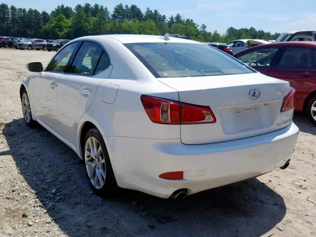 JTHCF5C20D5060938 - 2013 LEXUS IS 250 WHITE photo 3