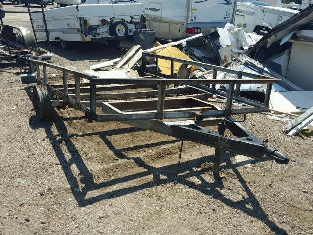 1B9BCDD28X1072442 - 1999 UTILITY TRAILER 烧焦的 照片 1