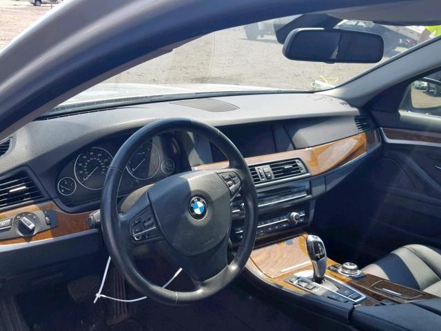 WBAXH5C50CDW11331 - 2012 BMW 528 XI SILVER photo 9